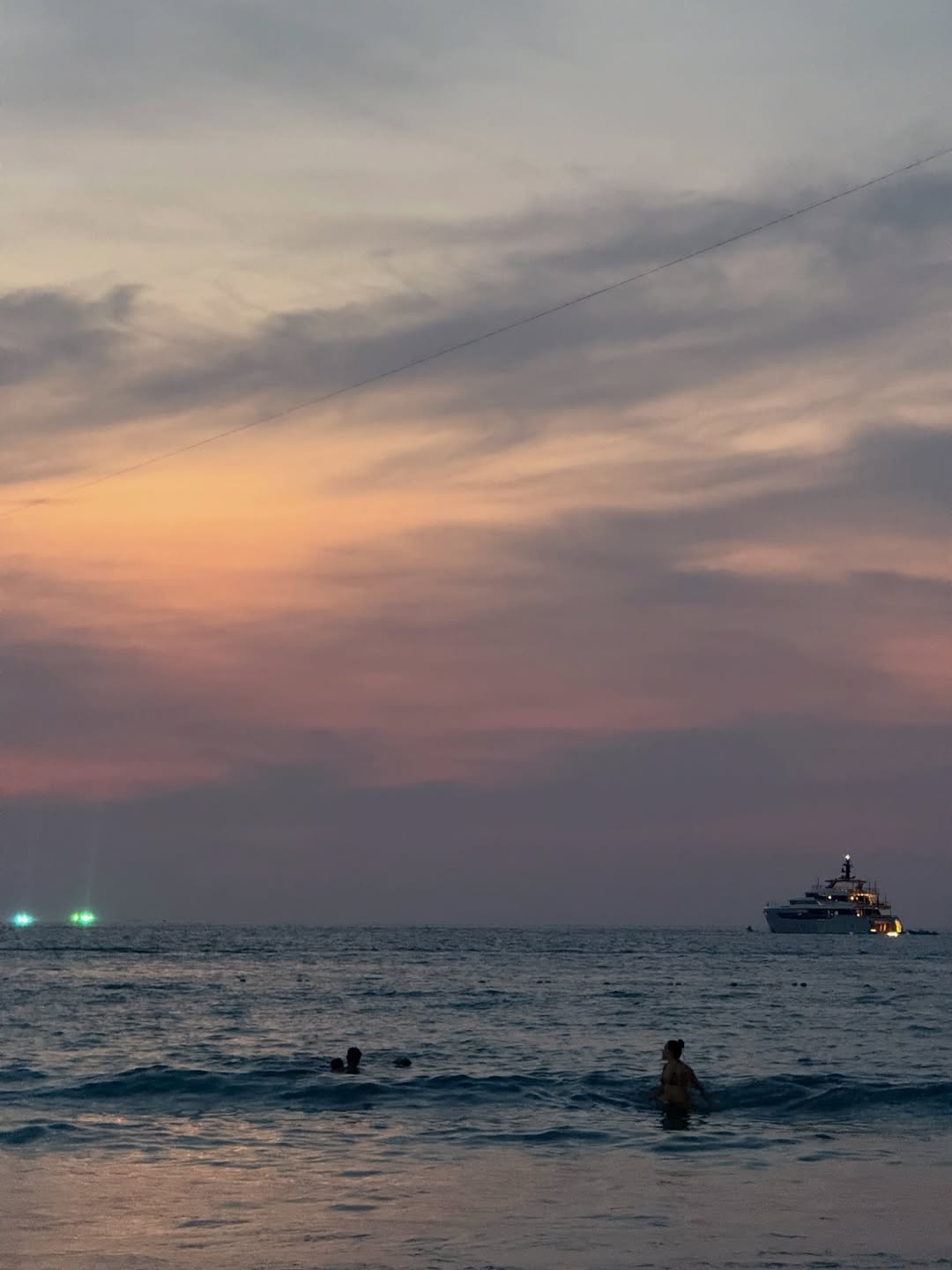 พลอย - รัญดภา มันตะลัมพะ