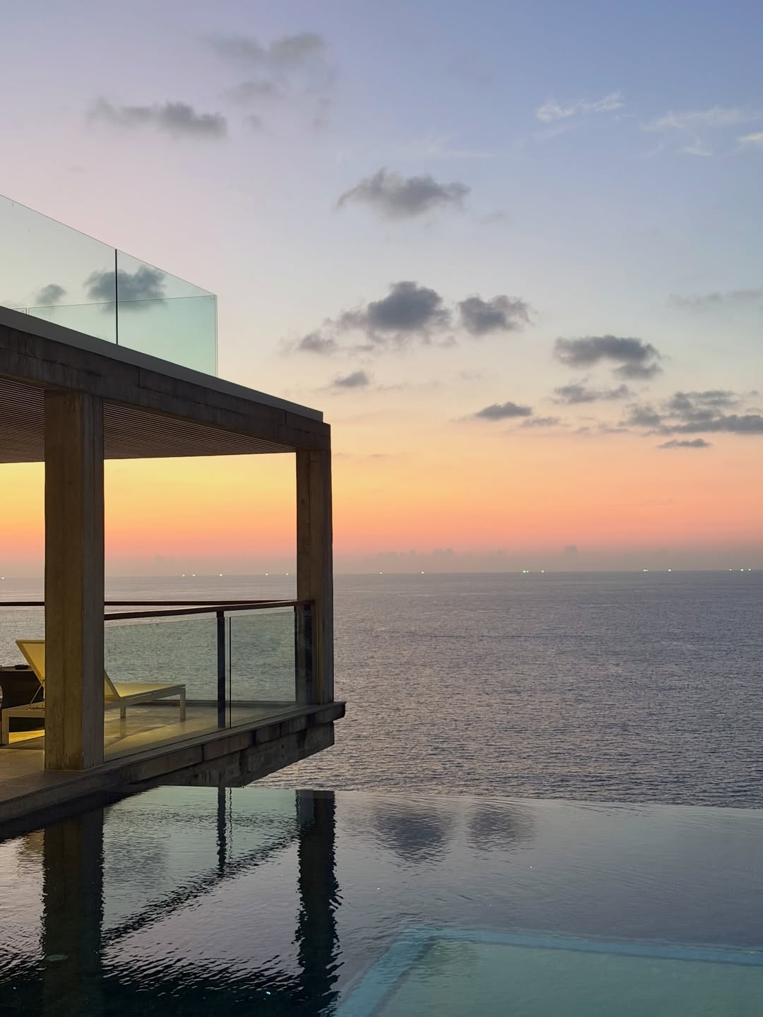 พลอย - รัญดภา มันตะลัมพะ