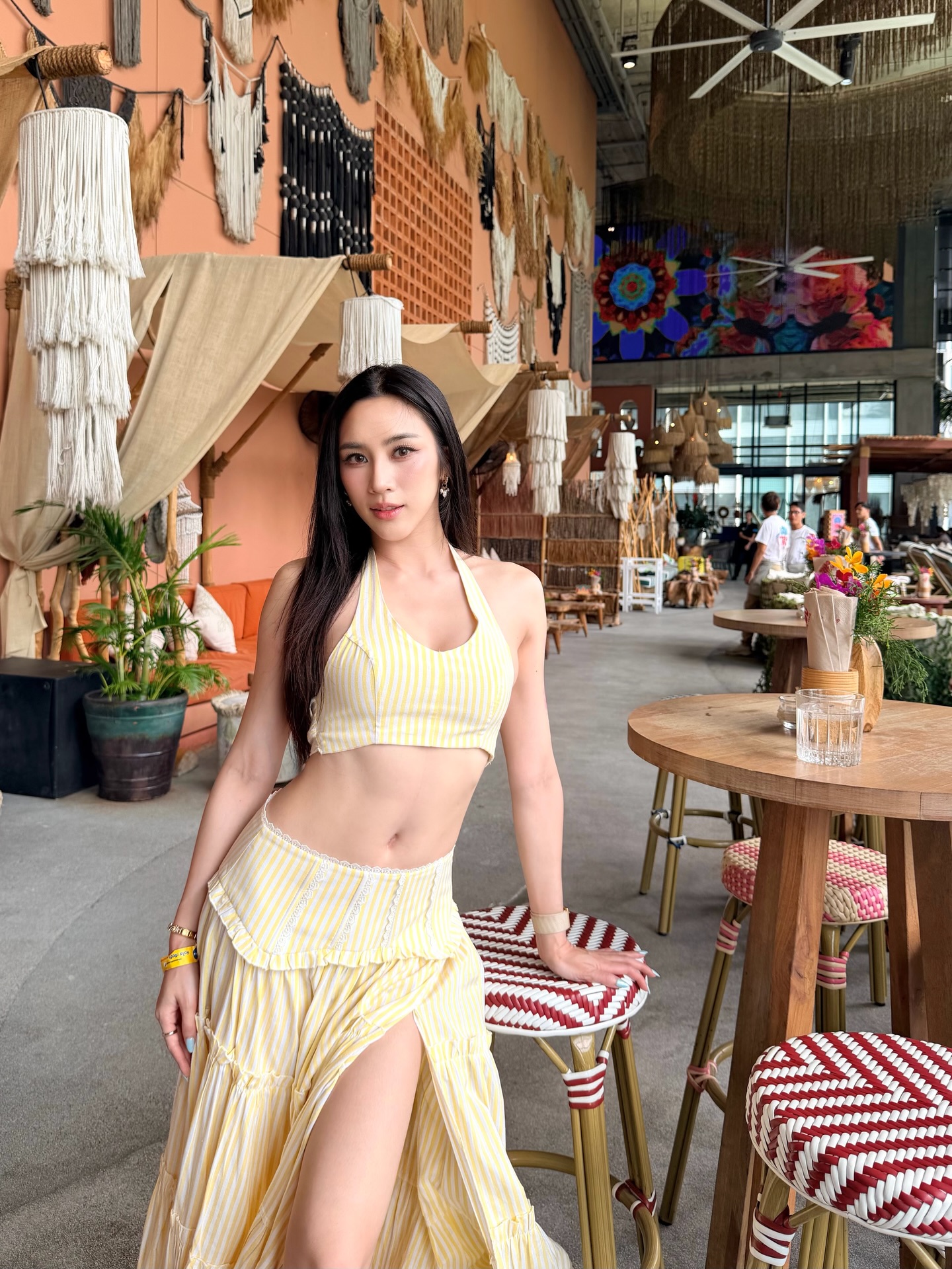 พลอย - รัญดภา มันตะลัมพะ