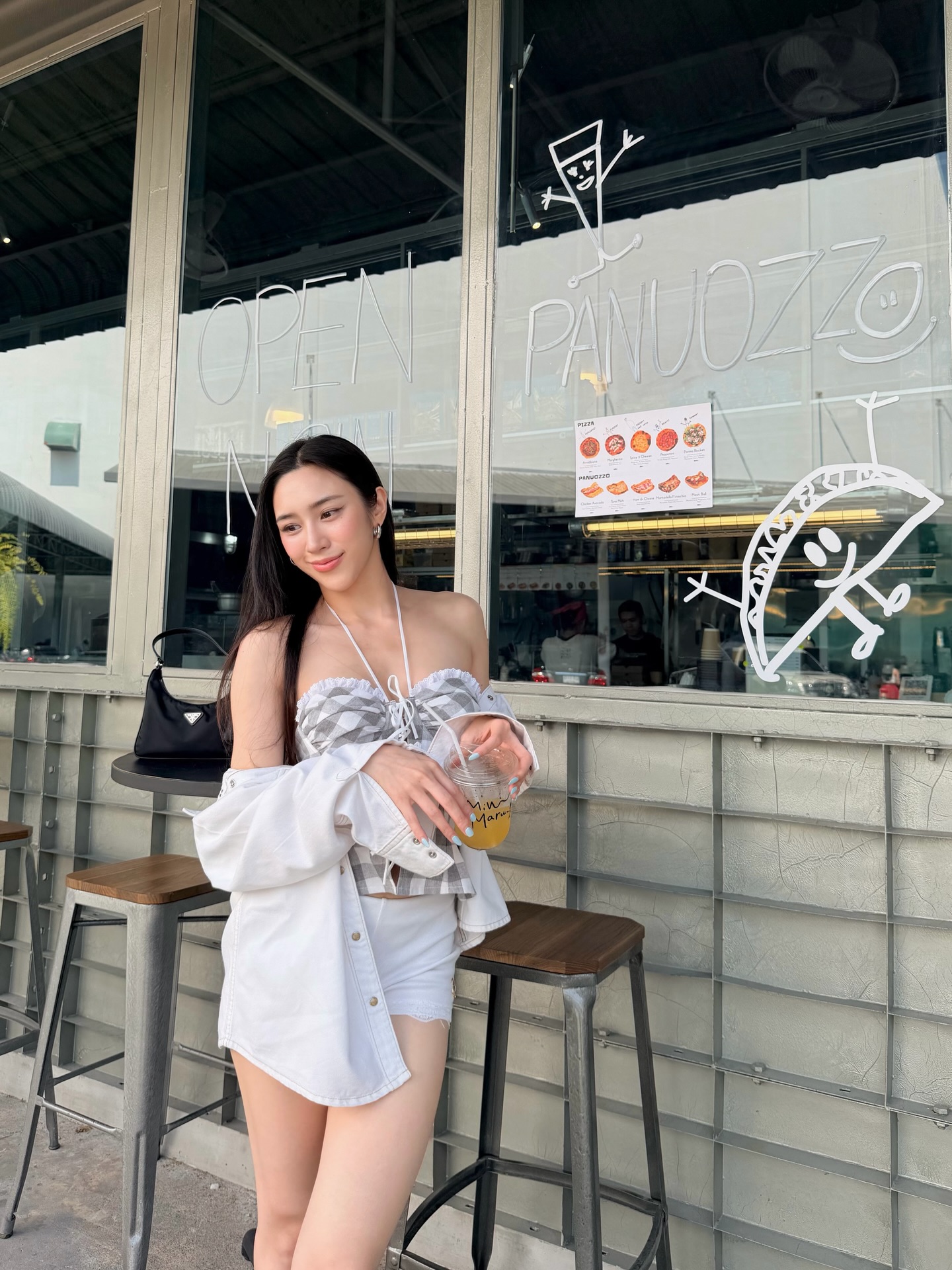 พลอย - รัญดภา มันตะลัมพะ