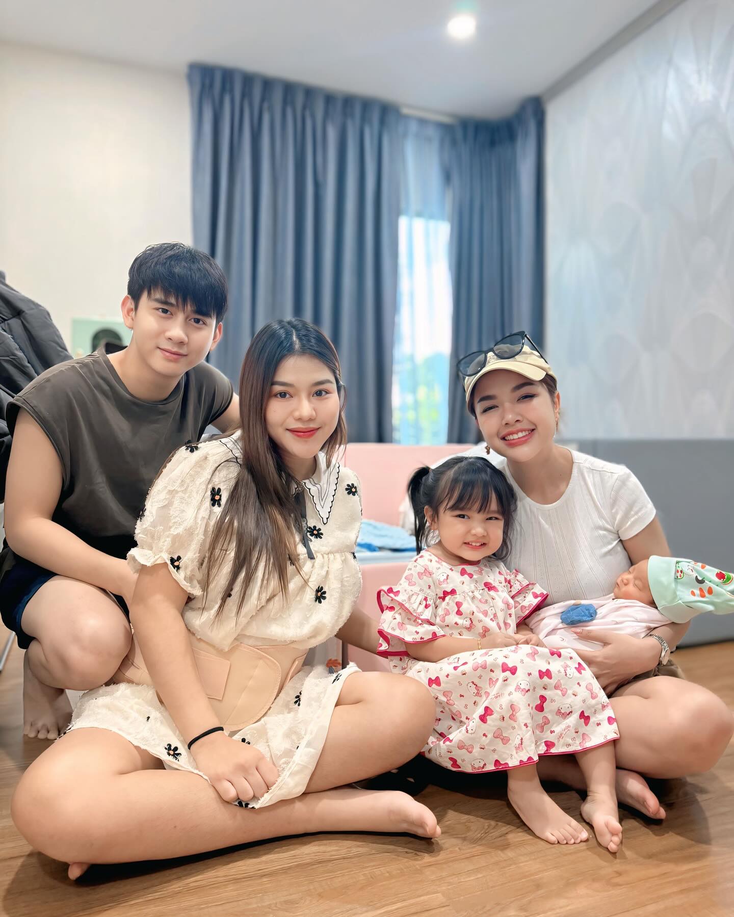 เจนนี่ - รัชนก สุวรรณเกตุ