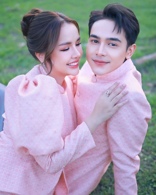 เจนนี่ - รัชนก สุวรรณเกตุ