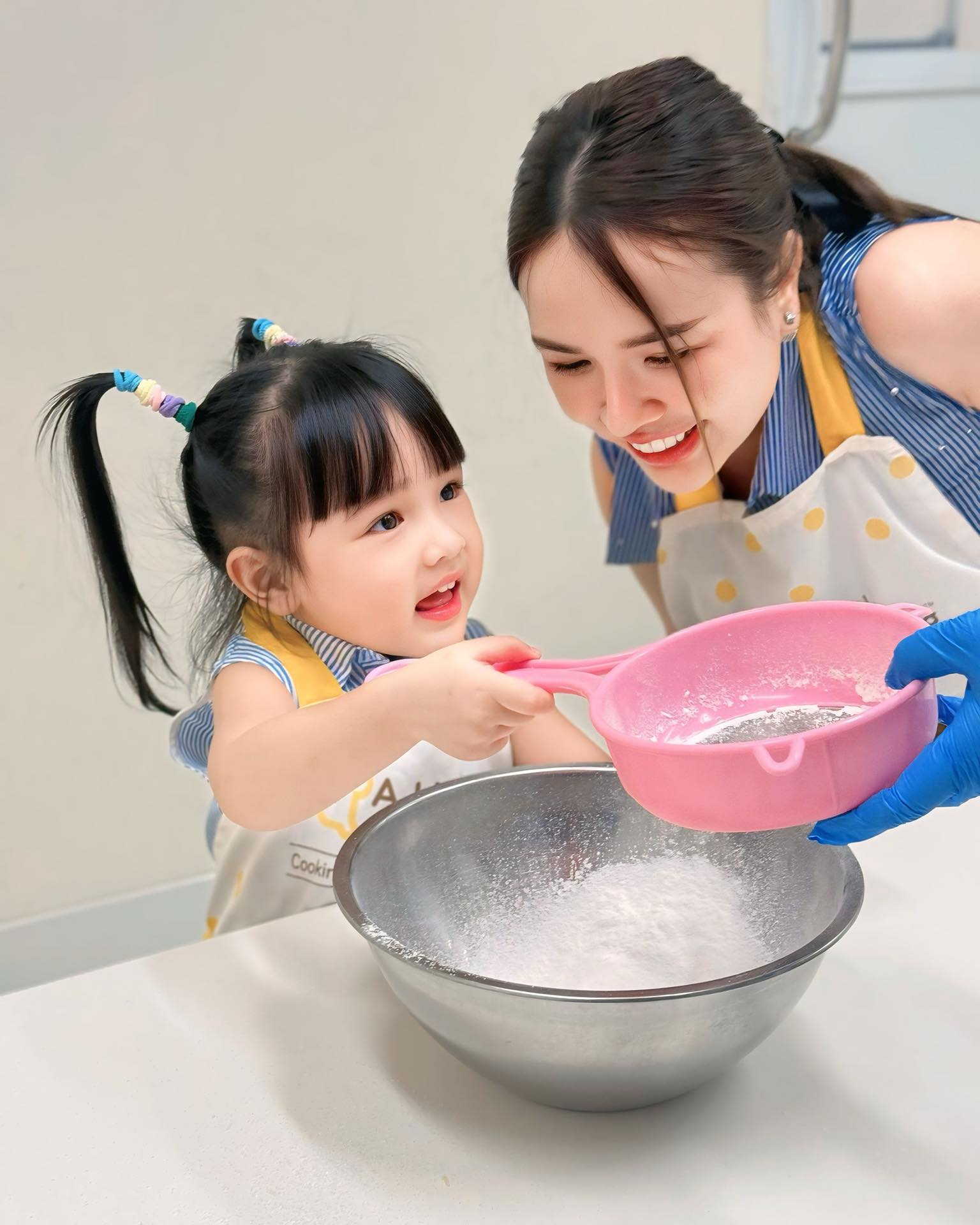 เจนนี่ - รัชนก สุวรรณเกตุ