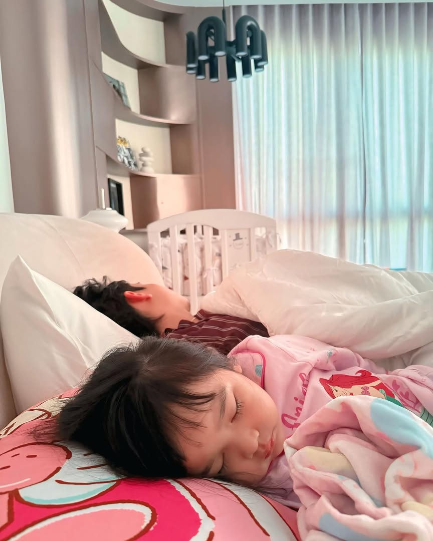 เจนนี่ - รัชนก สุวรรณเกตุ