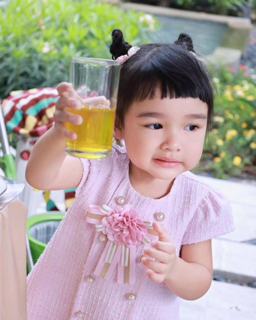 เจนนี่ - รัชนก สุวรรณเกตุ