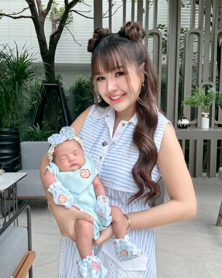 เจนนี่ - รัชนก สุวรรณเกตุ