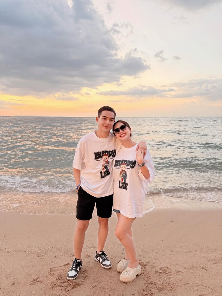 เจนนี่ - รัชนก สุวรรณเกตุ