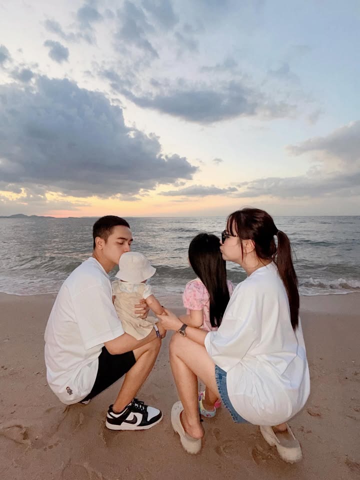 เจนนี่ - รัชนก สุวรรณเกตุ