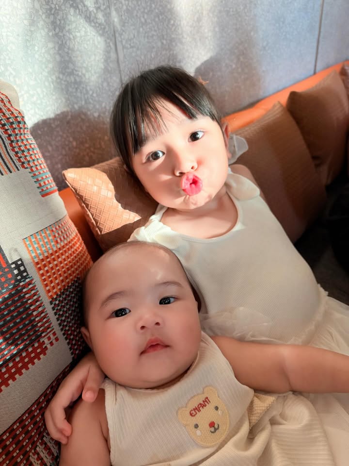 เจนนี่ - รัชนก สุวรรณเกตุ