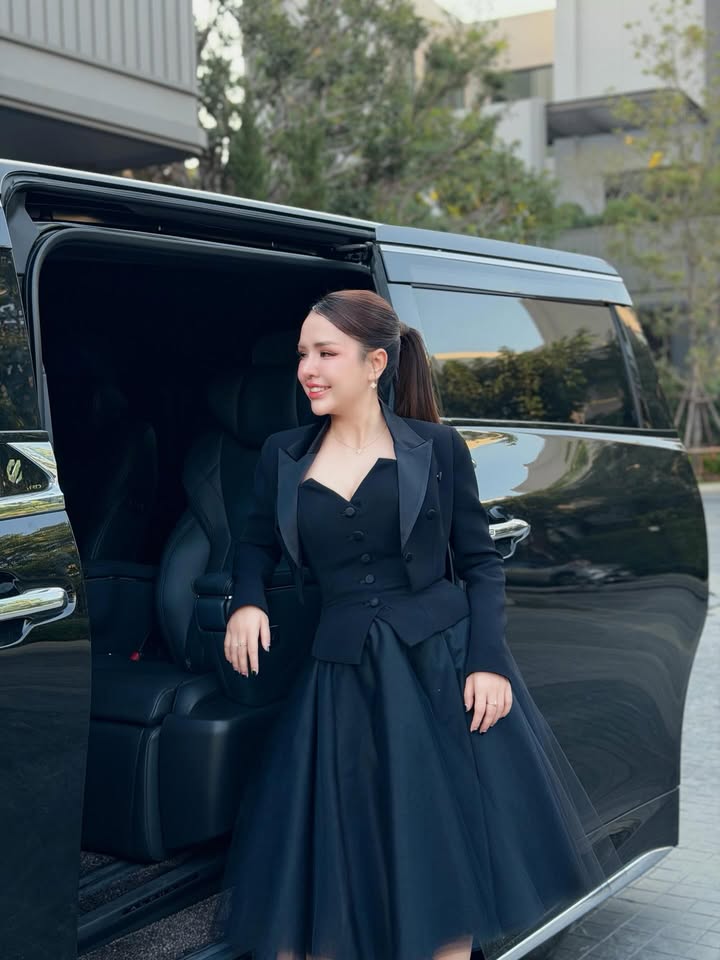 เจนนี่ - รัชนก สุวรรณเกตุ