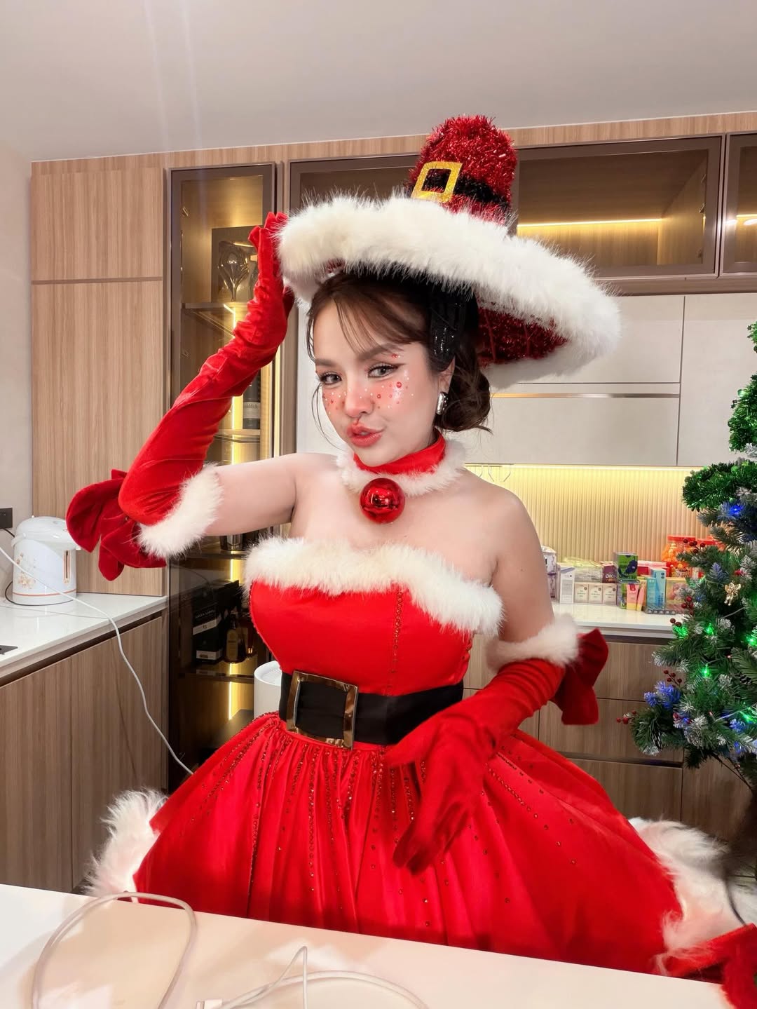 เจนนี่ - รัชนก สุวรรณเกตุ