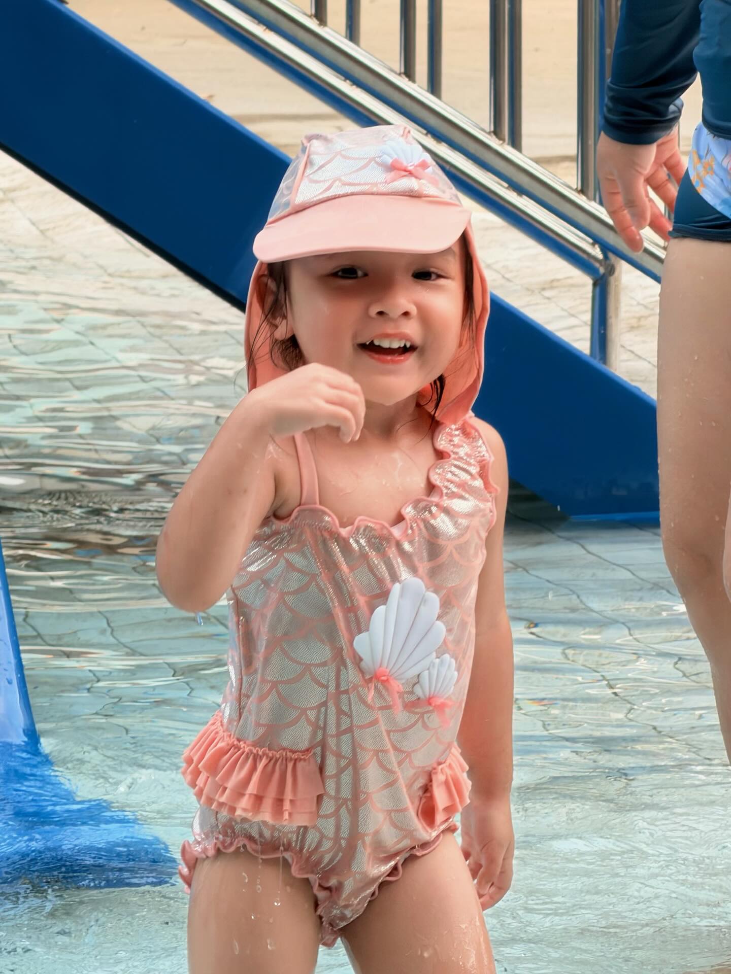 เจนนี่ - รัชนก สุวรรณเกตุ