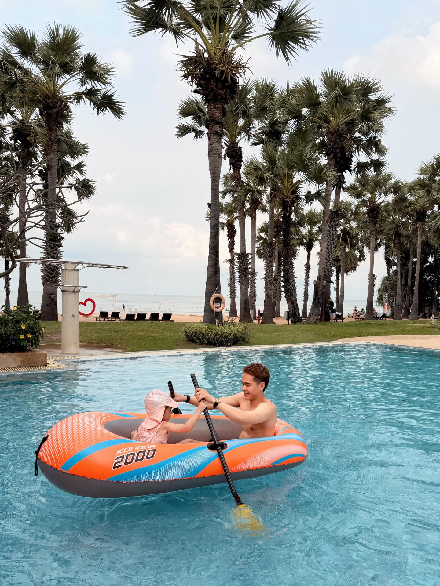 เจนนี่ - รัชนก สุวรรณเกตุ