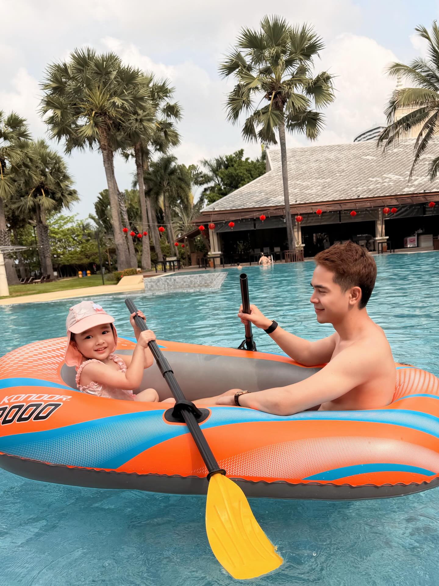 เจนนี่ - รัชนก สุวรรณเกตุ