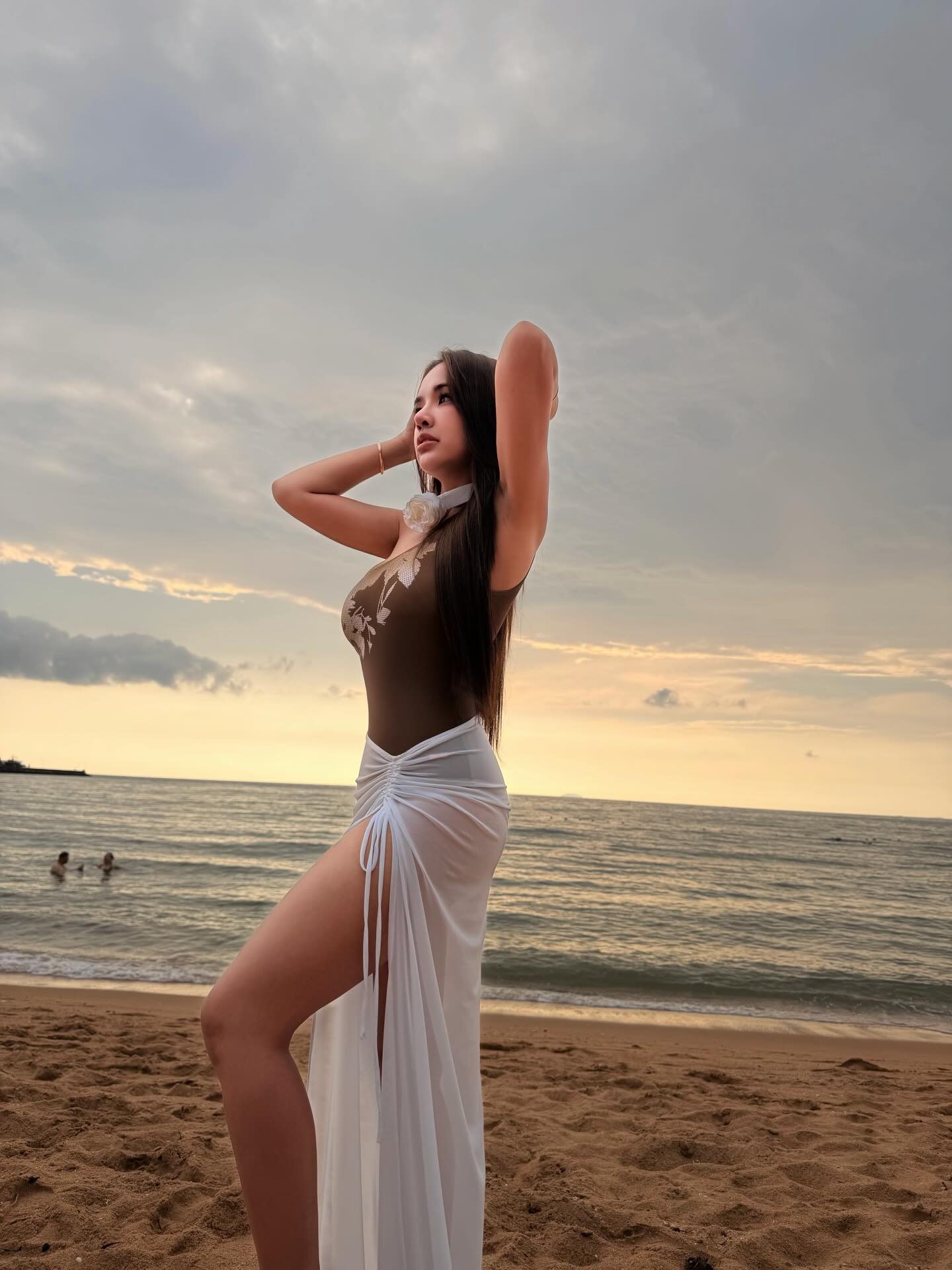 เจนนี่ - รัชนก สุวรรณเกตุ