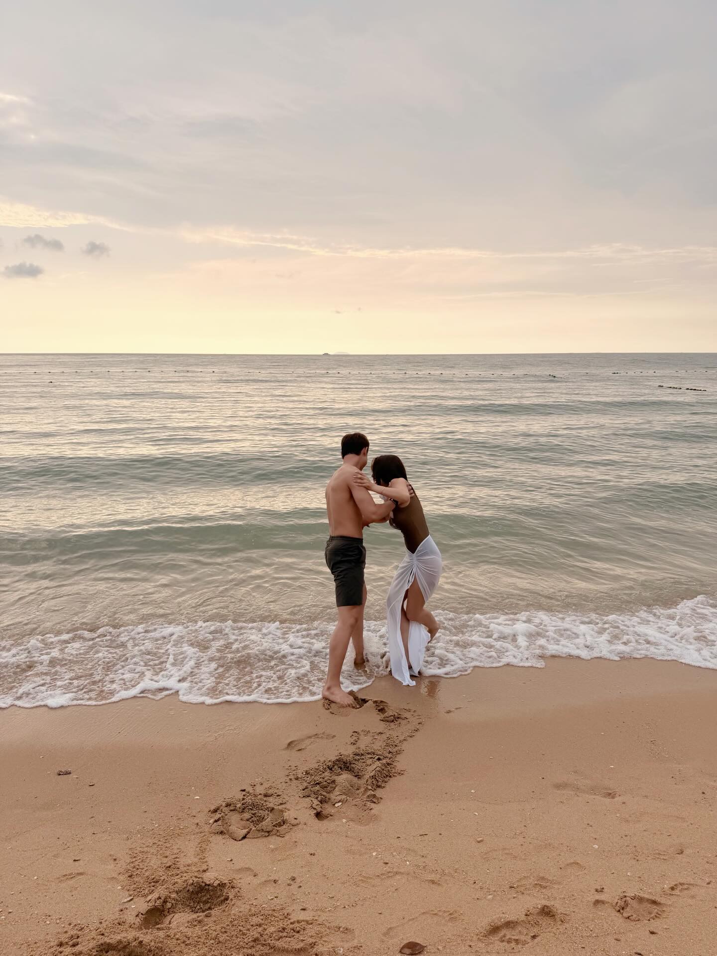 เจนนี่ - รัชนก สุวรรณเกตุ