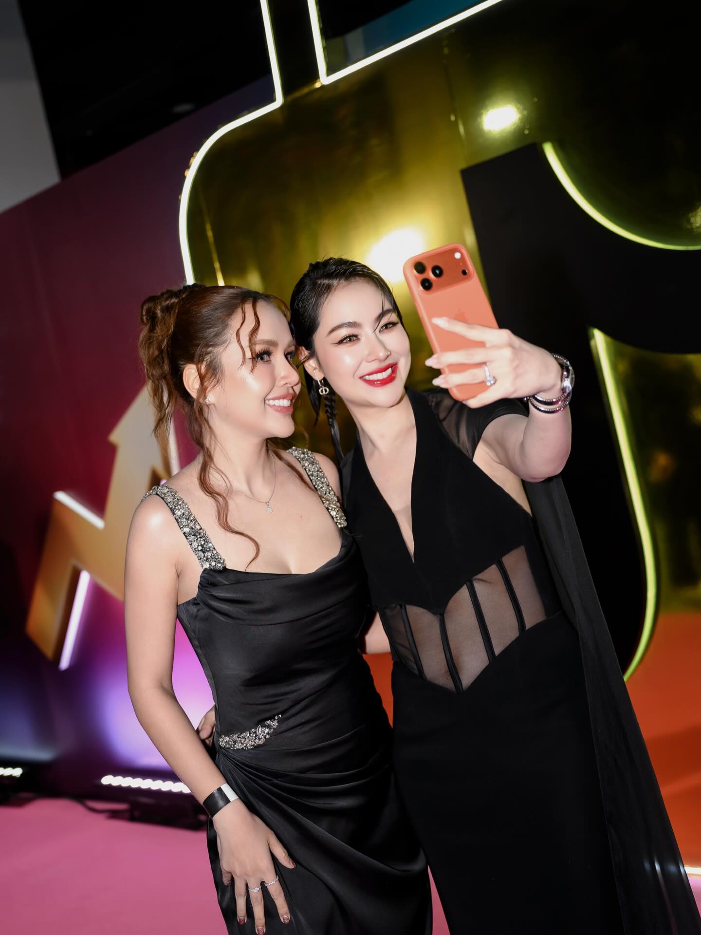 เจนนี่ - รัชนก สุวรรณเกตุ