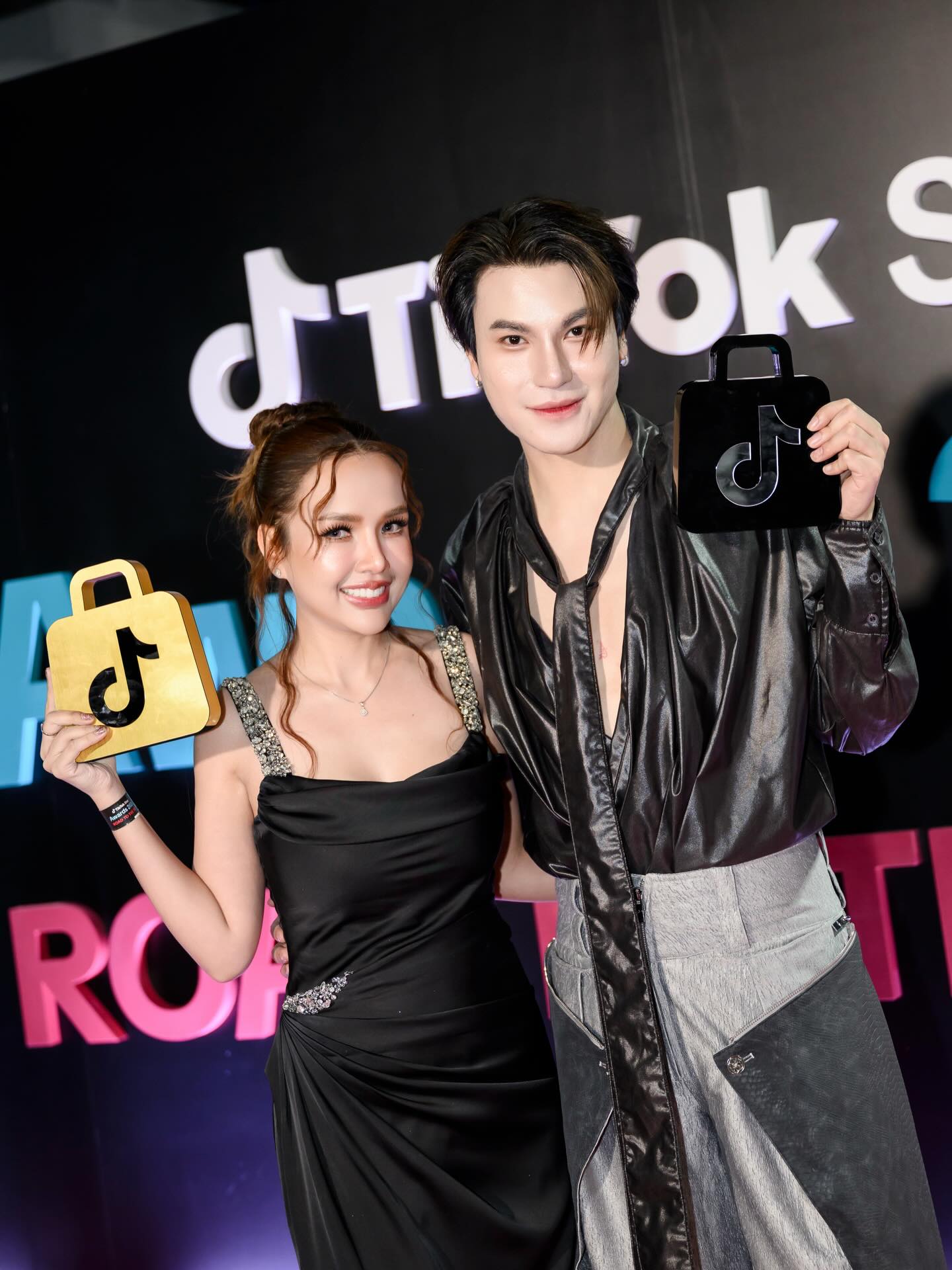 เจนนี่ - รัชนก สุวรรณเกตุ