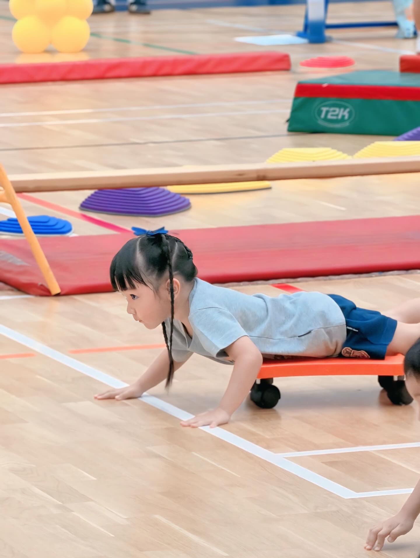 เจนนี่ - รัชนก สุวรรณเกตุ