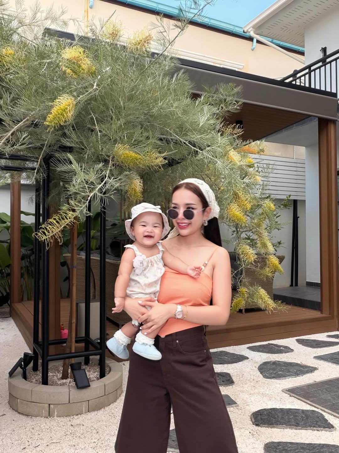 เจนนี่ - รัชนก สุวรรณเกตุ