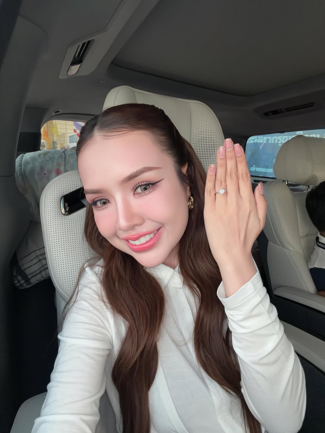 เจนนี่ - รัชนก สุวรรณเกตุ
