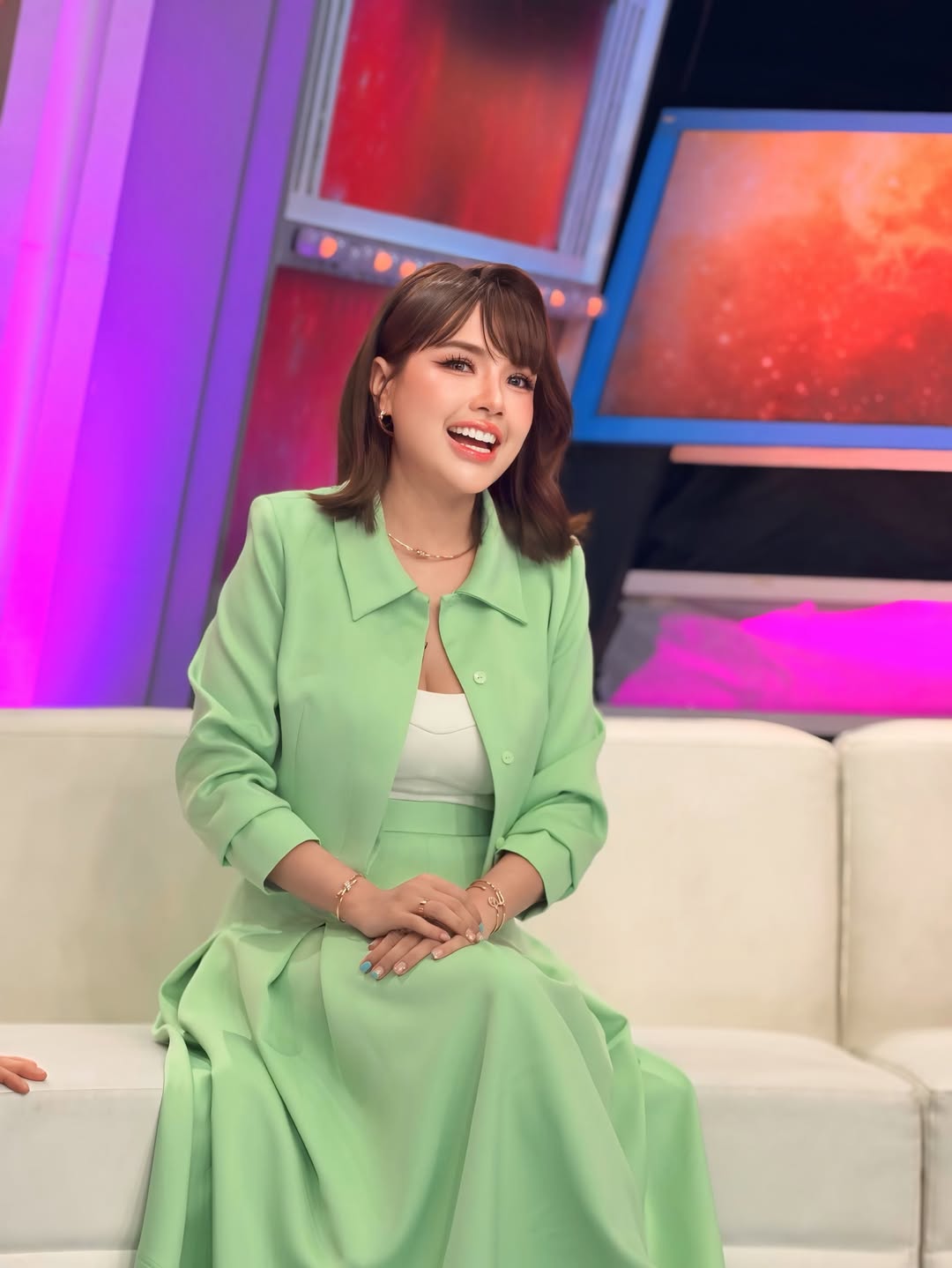 เจนนี่ - รัชนก สุวรรณเกตุ