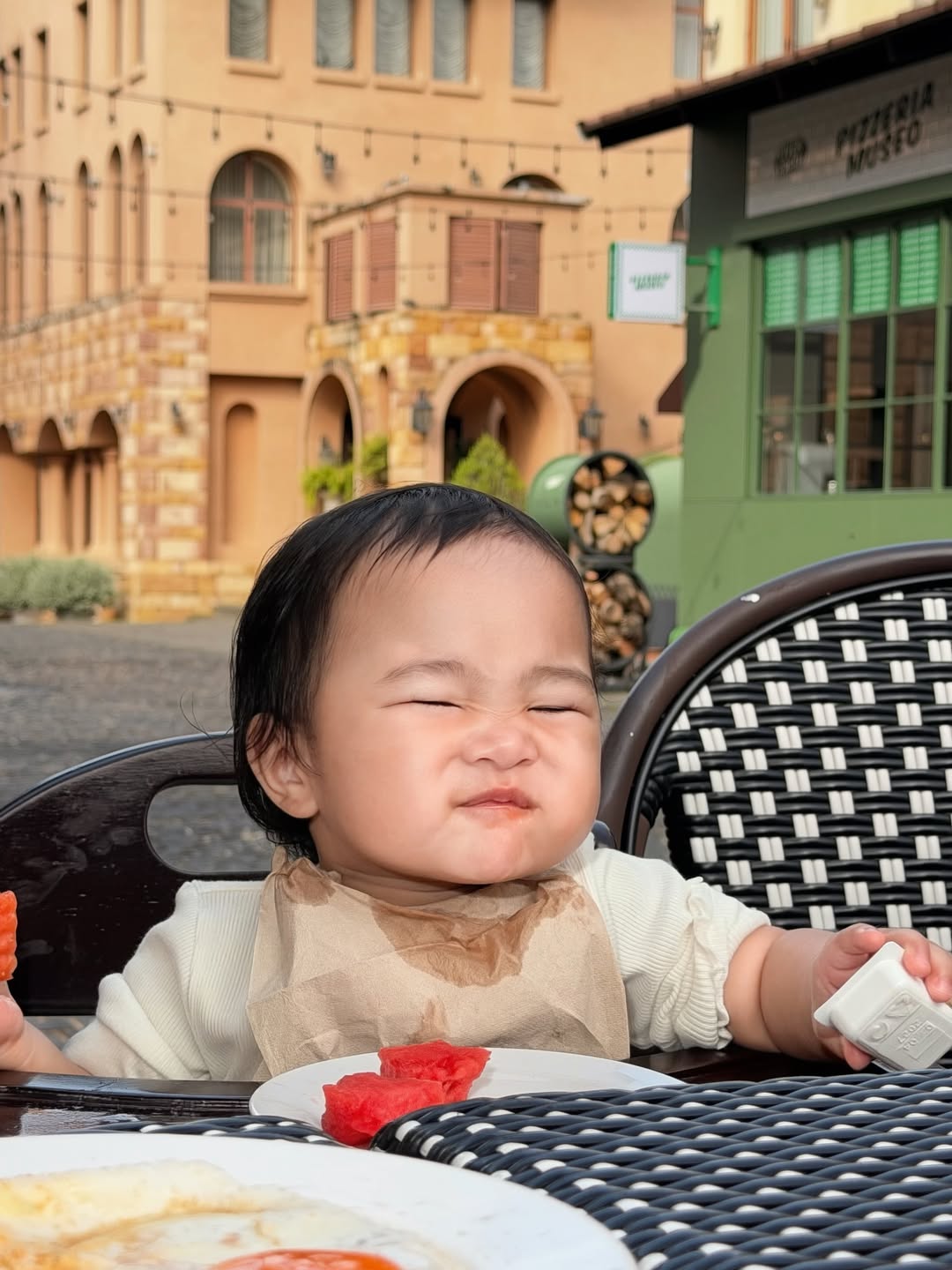 เจนนี่ - รัชนก สุวรรณเกตุ