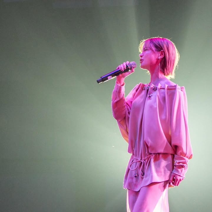 แพรว - คณิตกุล เนตรบุตร