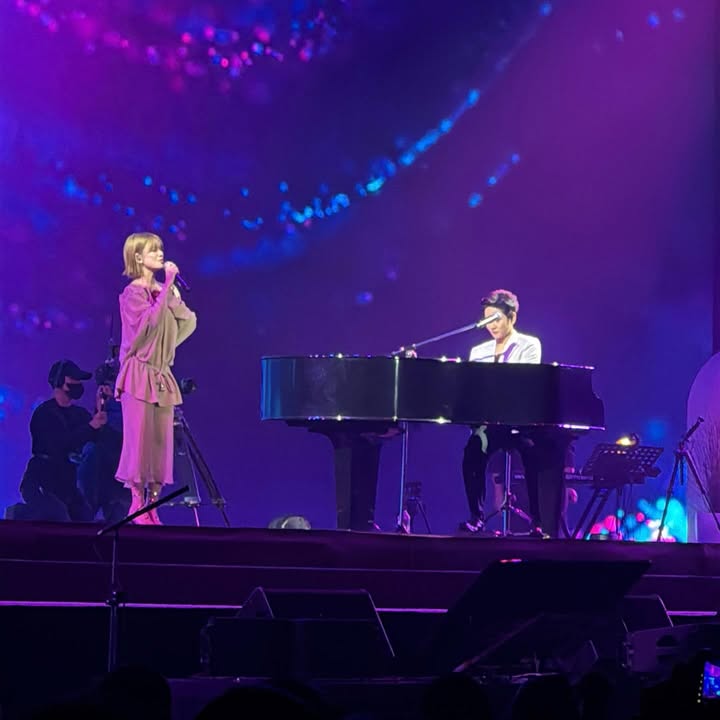 แพรว - คณิตกุล เนตรบุตร