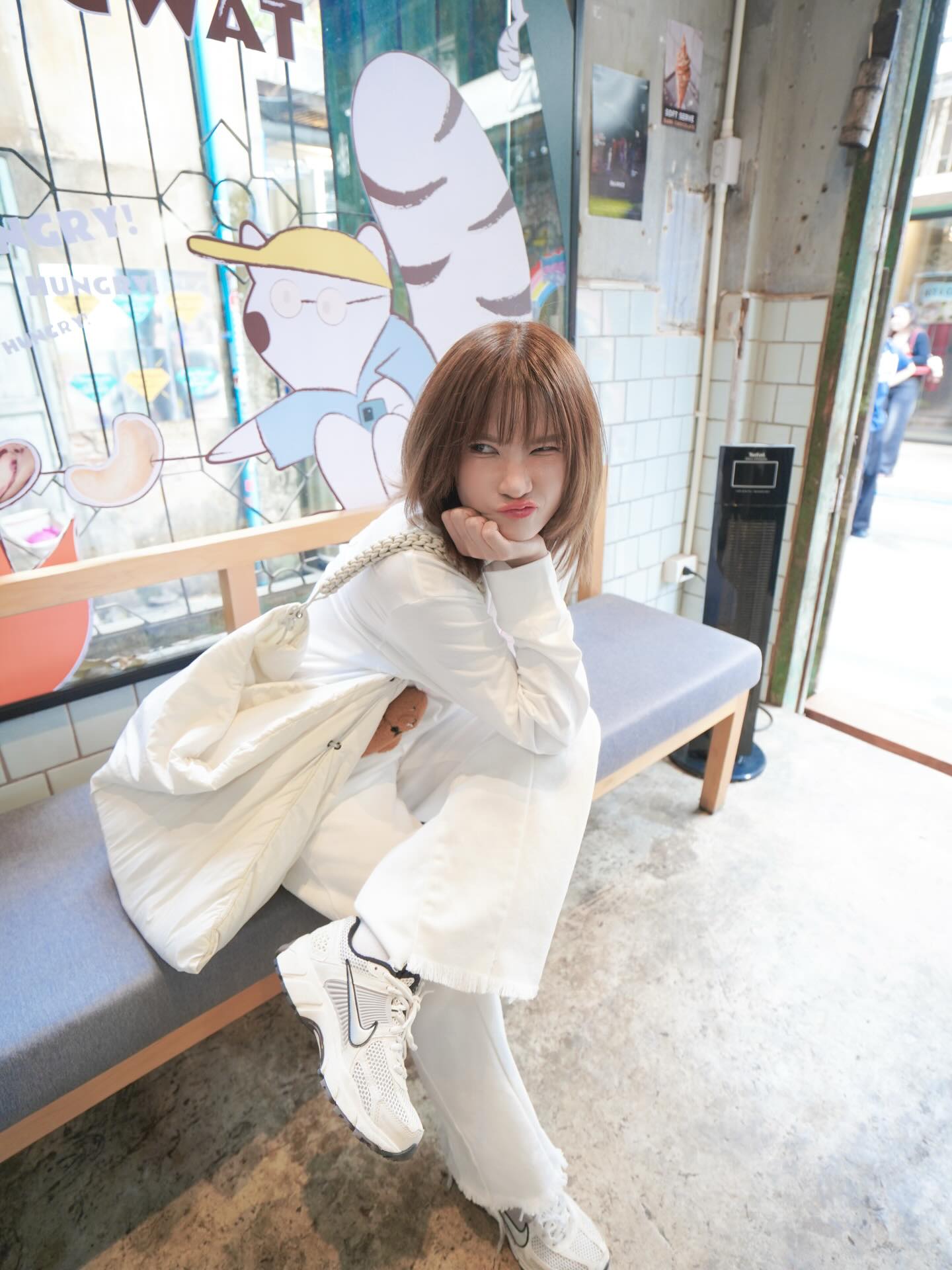 แพรว - คณิตกุล เนตรบุตร