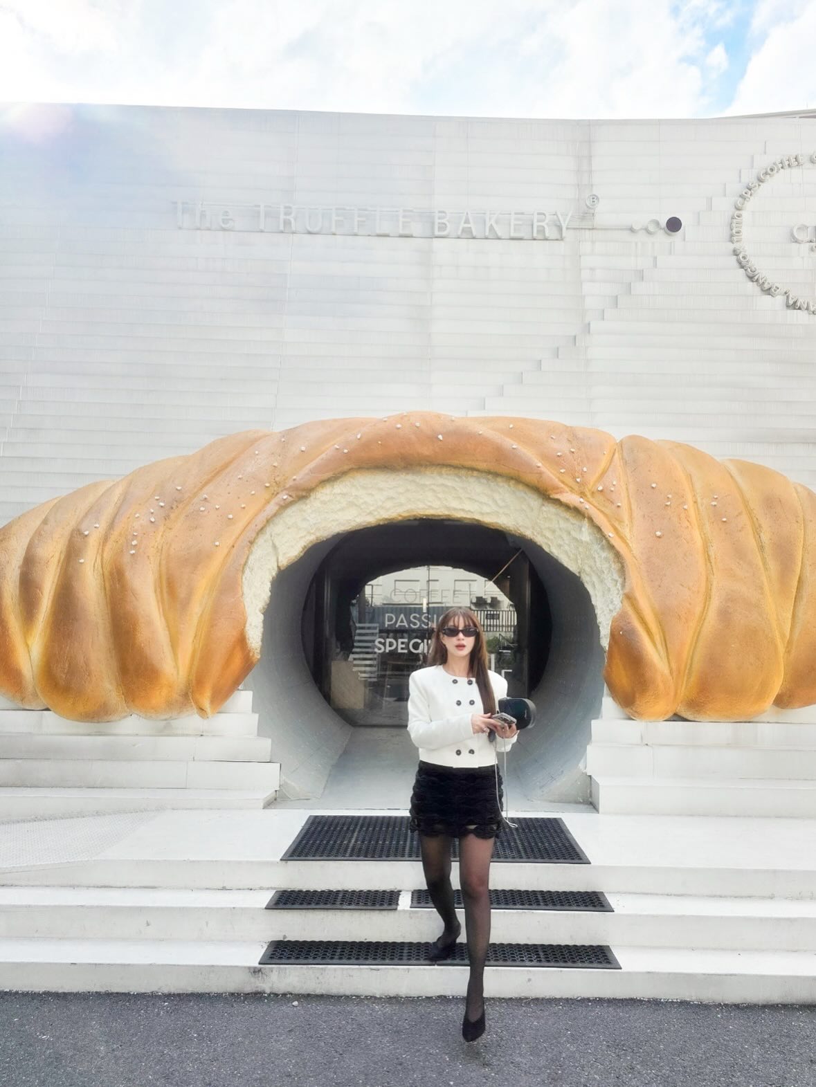 แพรว - คณิตกุล เนตรบุตร