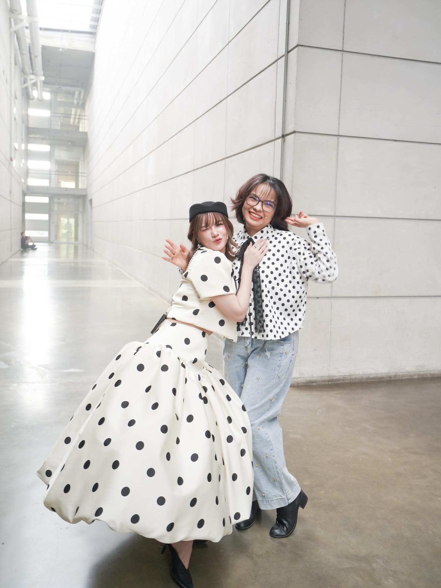 แพรว - คณิตกุล เนตรบุตร