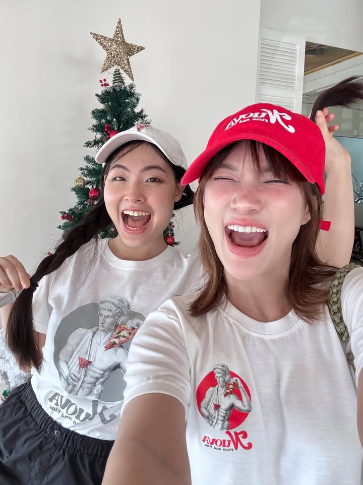 แพรว - คณิตกุล เนตรบุตร