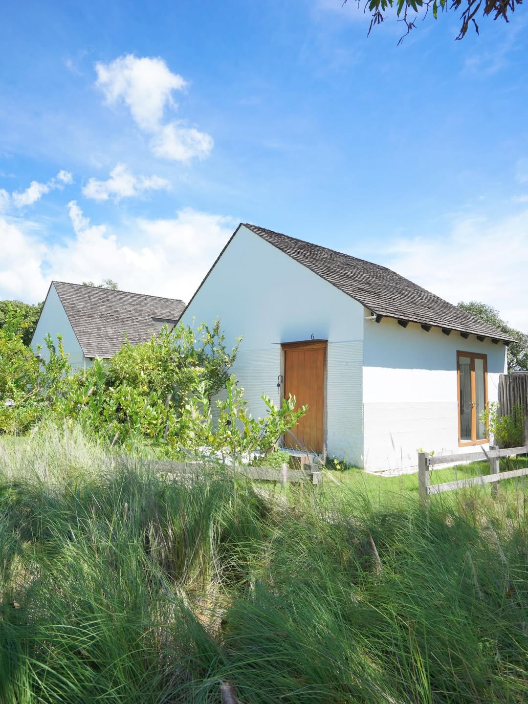 แพรว - คณิตกุล เนตรบุตร