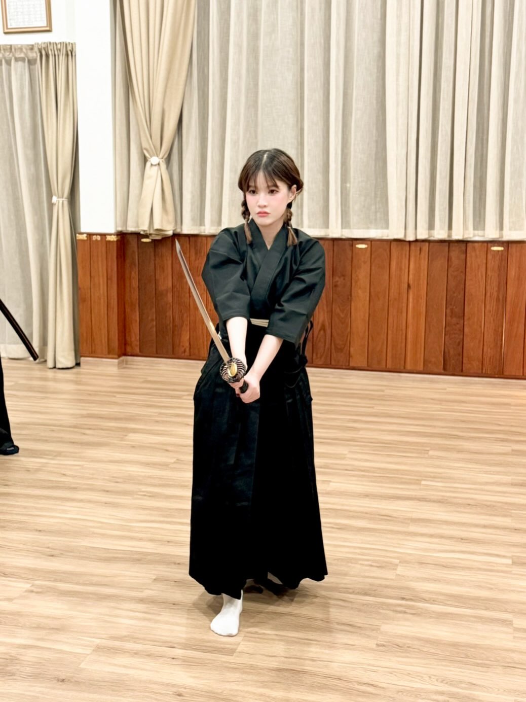 แพรว - คณิตกุล เนตรบุตร