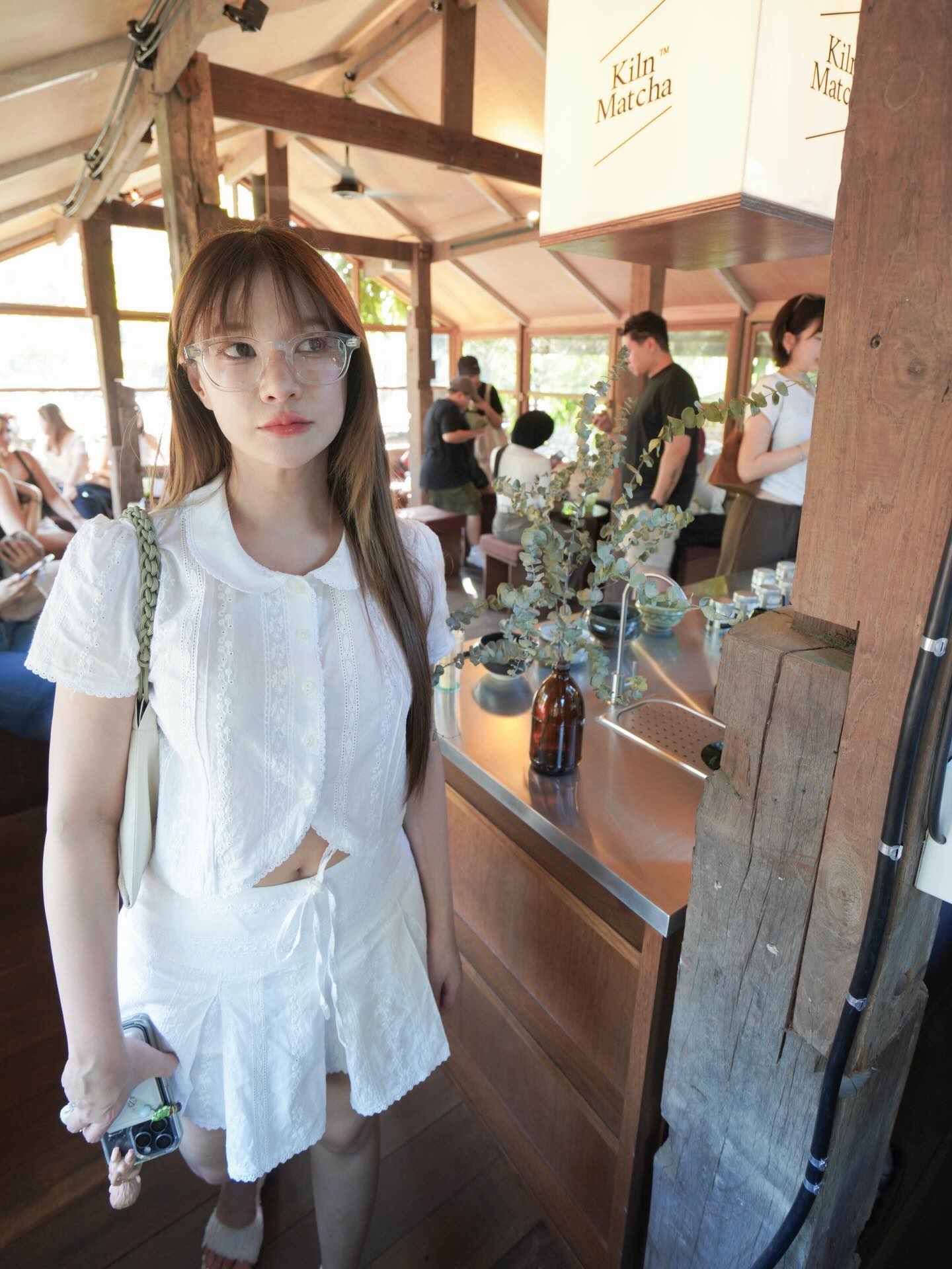 แพรว - คณิตกุล เนตรบุตร