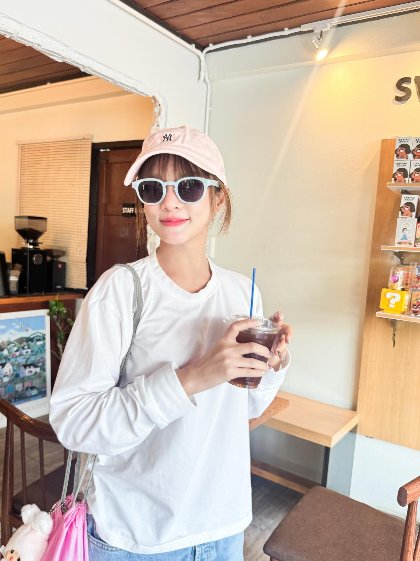 แพรว - คณิตกุล เนตรบุตร