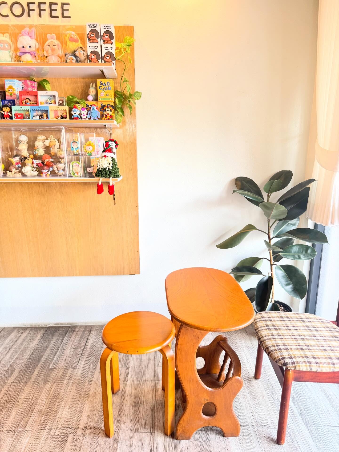 แพรว - คณิตกุล เนตรบุตร