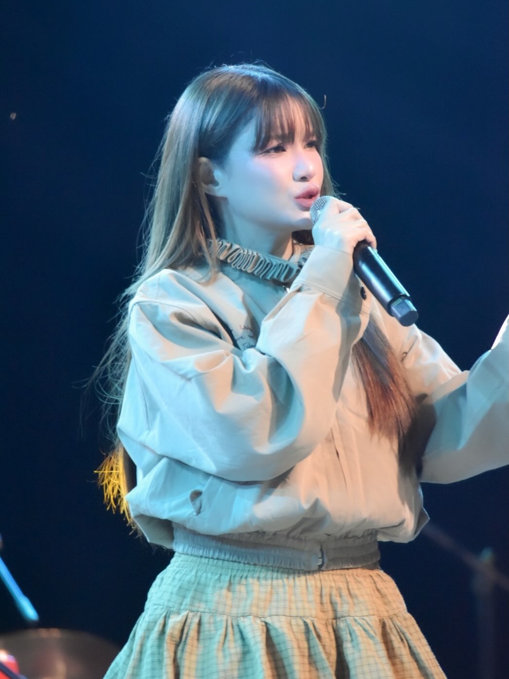 แพรว - คณิตกุล เนตรบุตร