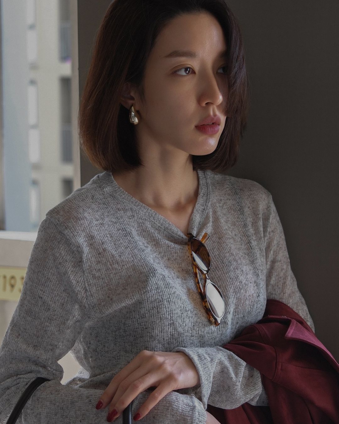 โม - มนชนก แสงฉายเพียงเพ็ญ