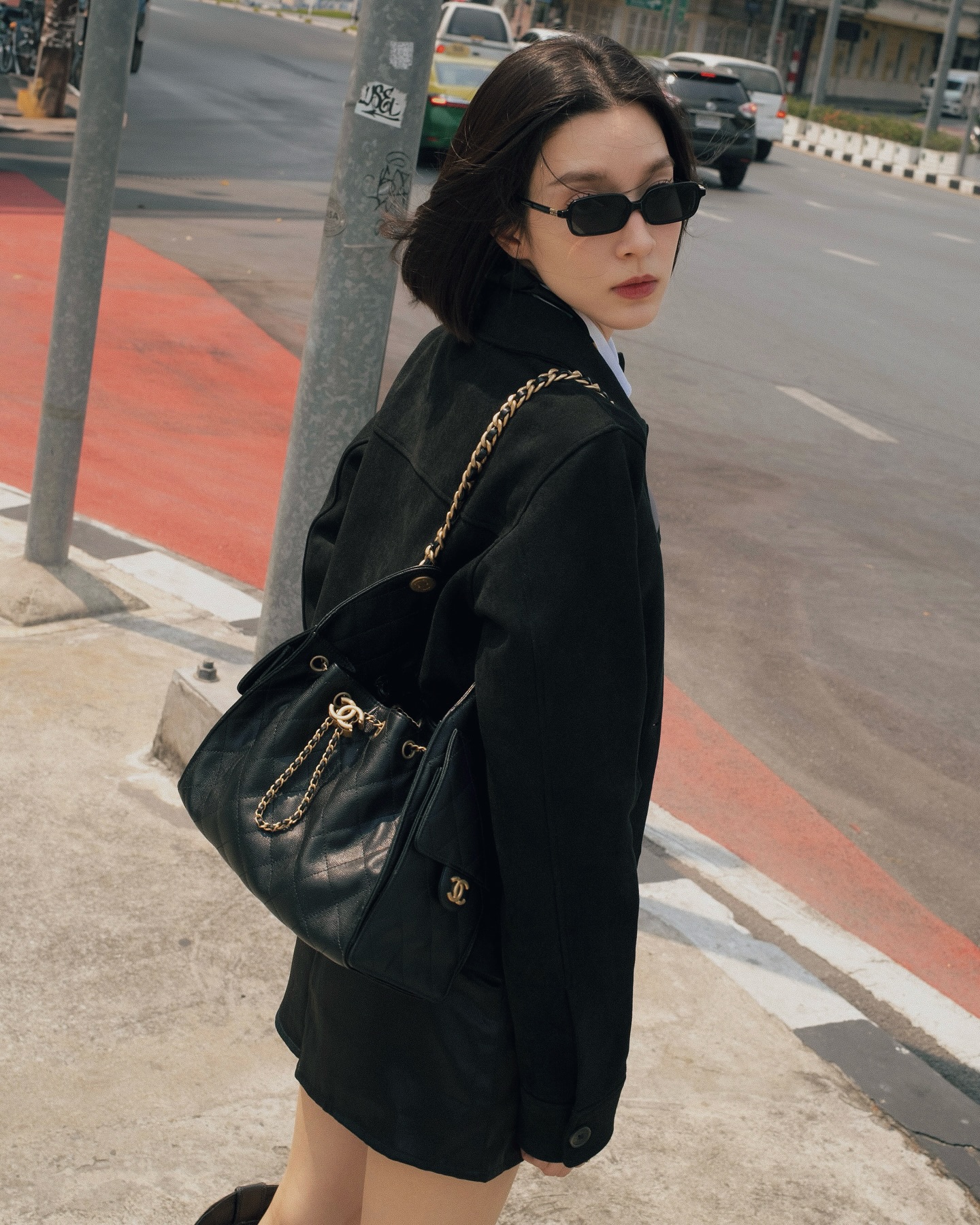 โม - มนชนก แสงฉายเพียงเพ็ญ