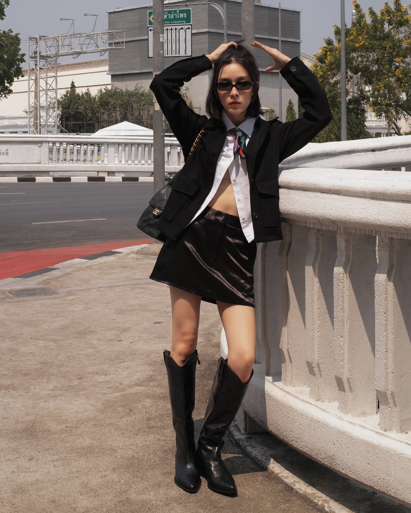 โม - มนชนก แสงฉายเพียงเพ็ญ