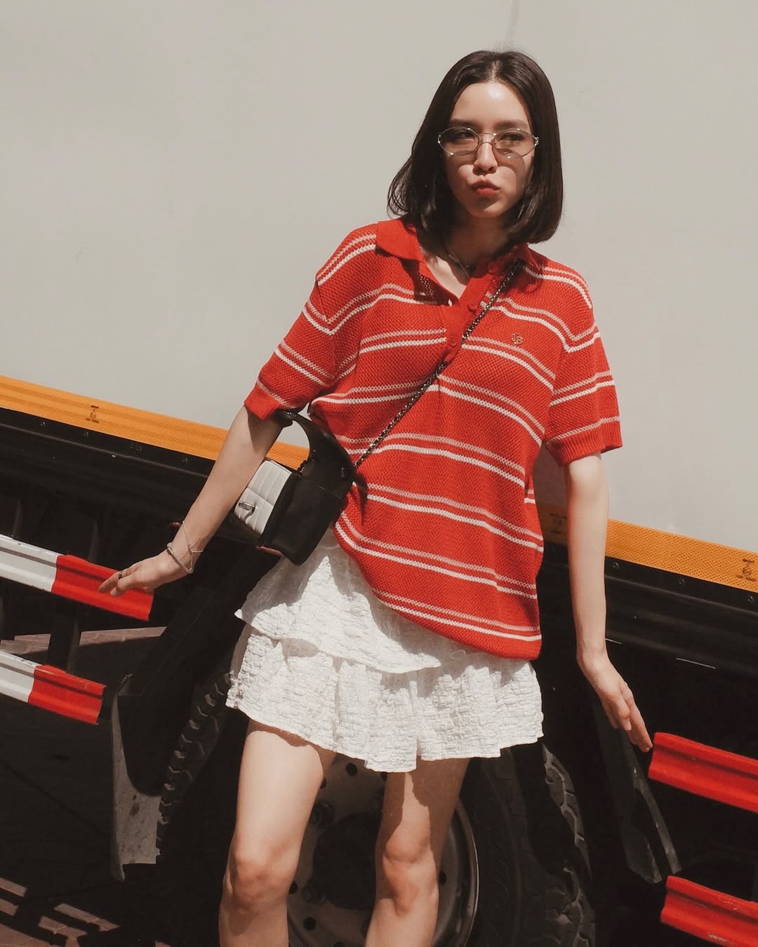 โม - มนชนก แสงฉายเพียงเพ็ญ