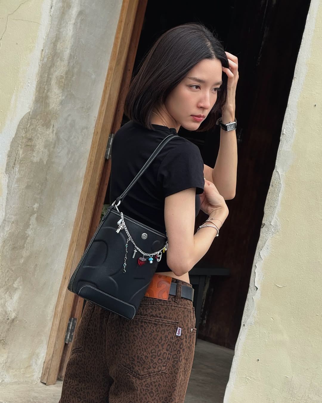 โม - มนชนก แสงฉายเพียงเพ็ญ