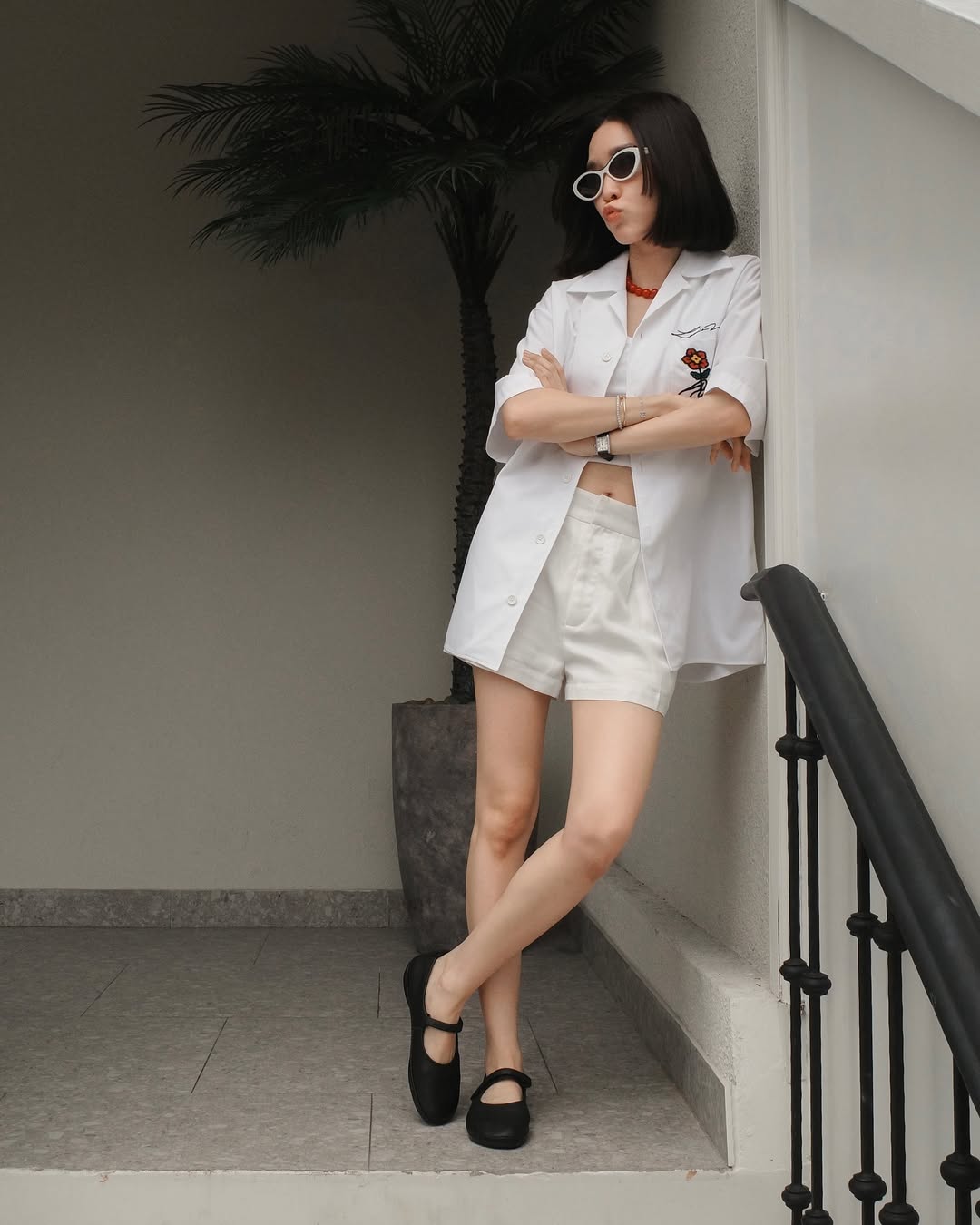 โม - มนชนก แสงฉายเพียงเพ็ญ