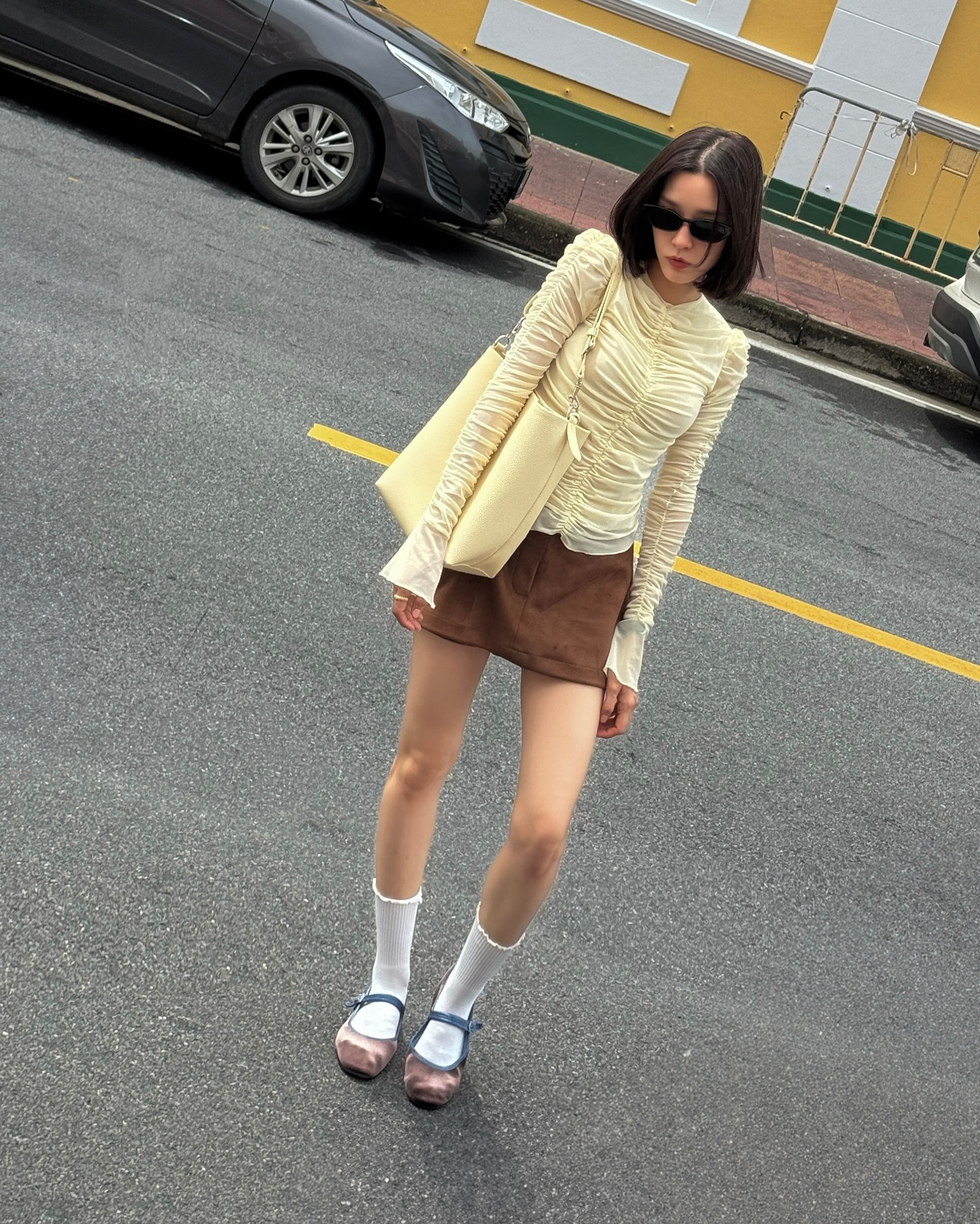 โม - มนชนก แสงฉายเพียงเพ็ญ