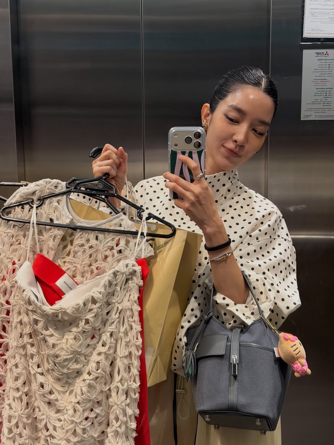 โม - มนชนก แสงฉายเพียงเพ็ญ
