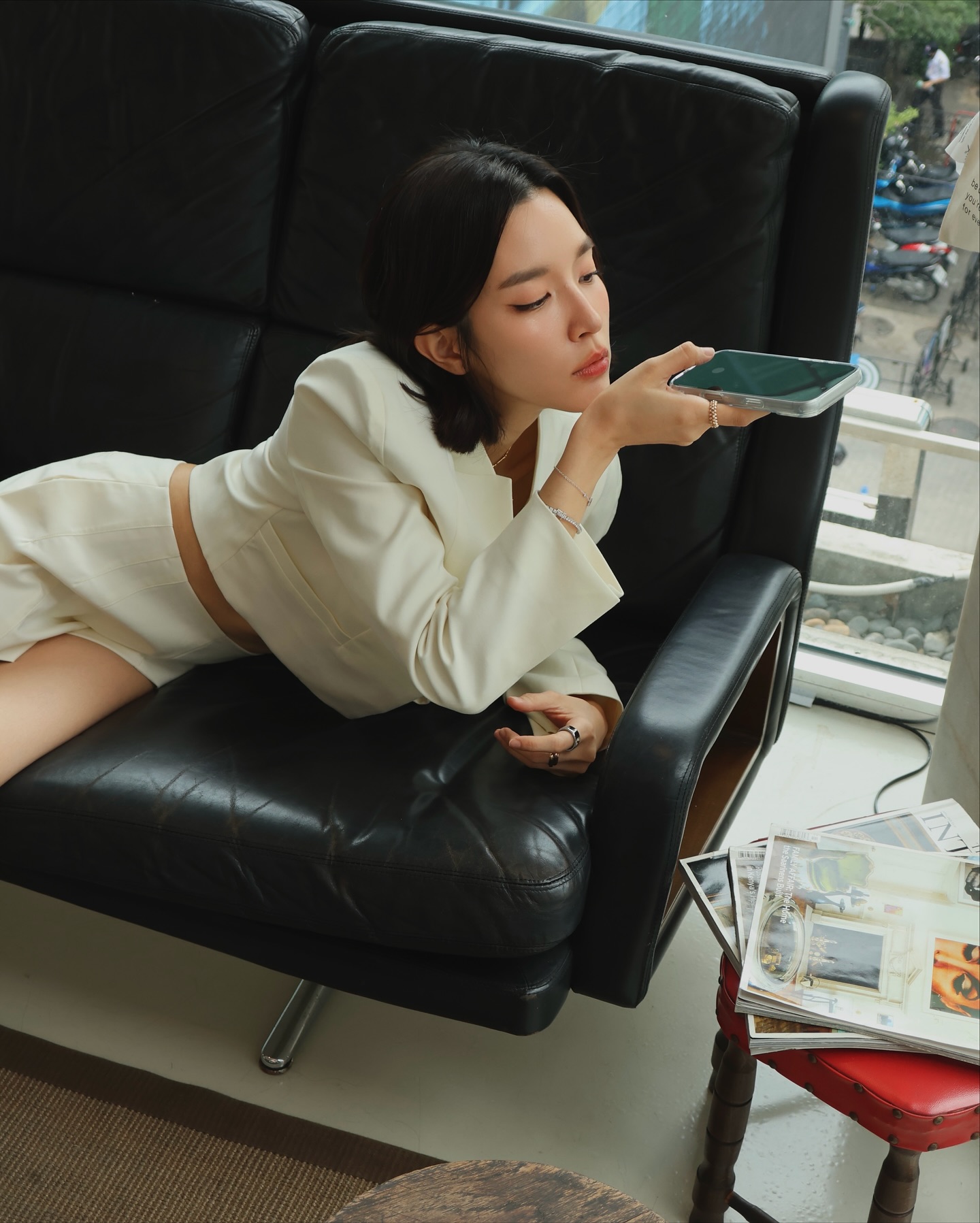 โม - มนชนก แสงฉายเพียงเพ็ญ