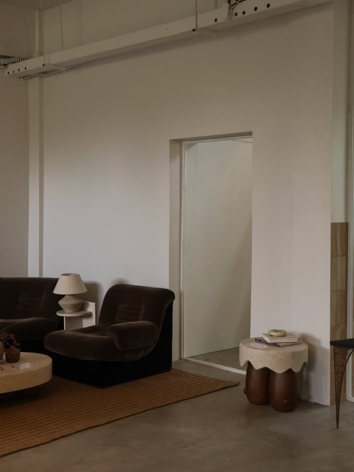 โม - มนชนก แสงฉายเพียงเพ็ญ