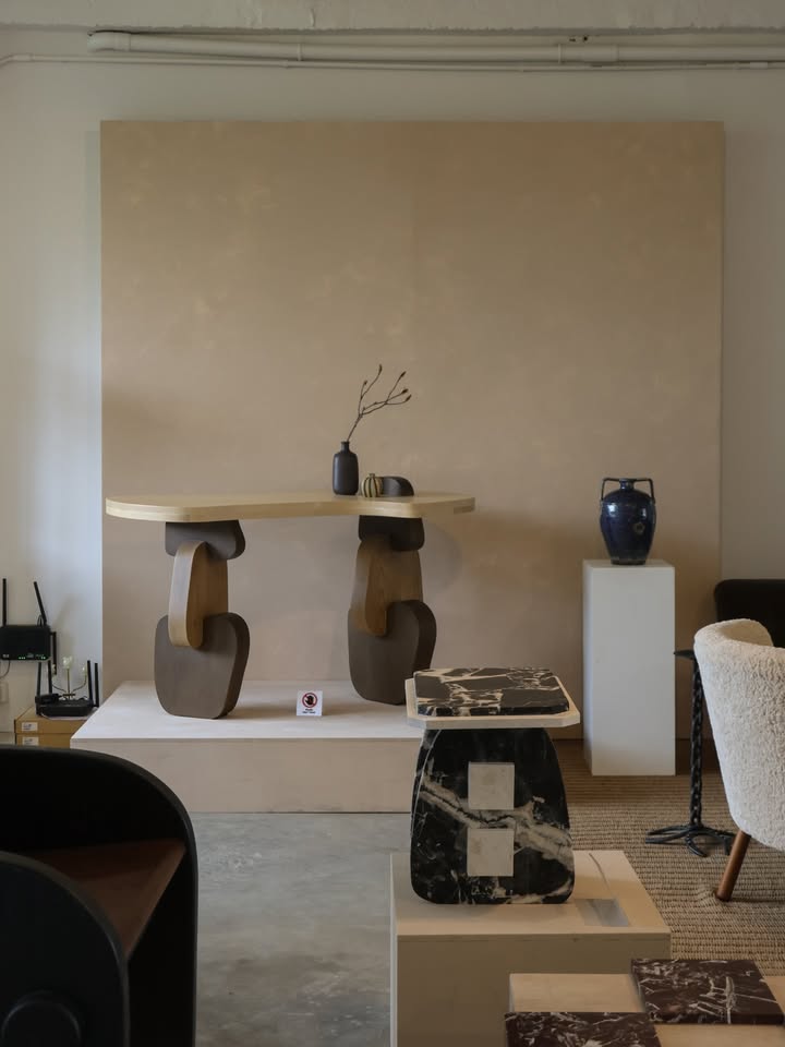 โม - มนชนก แสงฉายเพียงเพ็ญ